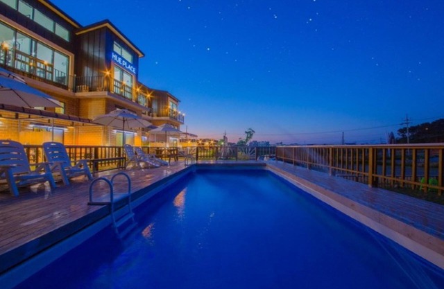 Taean Hue Place Pool Villa