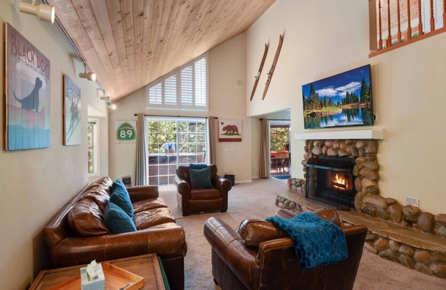 Tahoe Vista Home with Spa close to Northstar and Lake