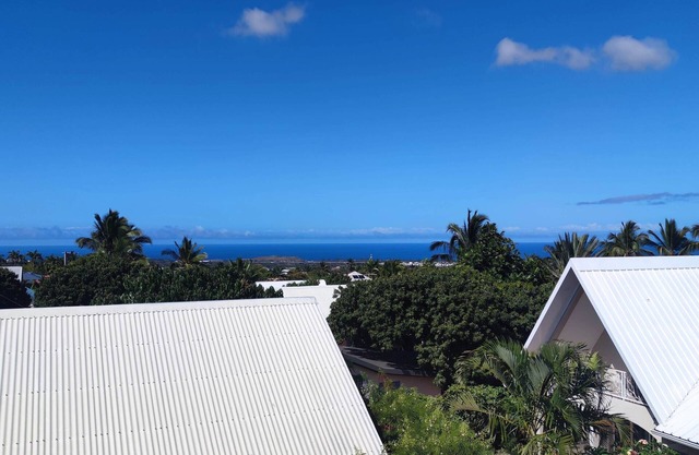 Tamarin residence
