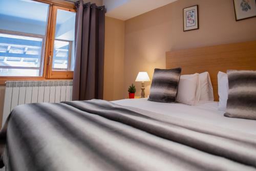 Tarter Mountain Lofts