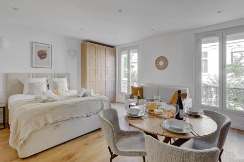 TBS 338 - Superb studio in Vincennes