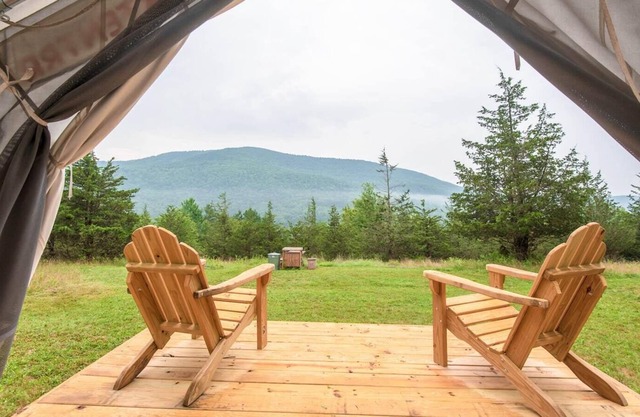 Tentrr Signature Site - Pleasant Valley Maplecroft Camp