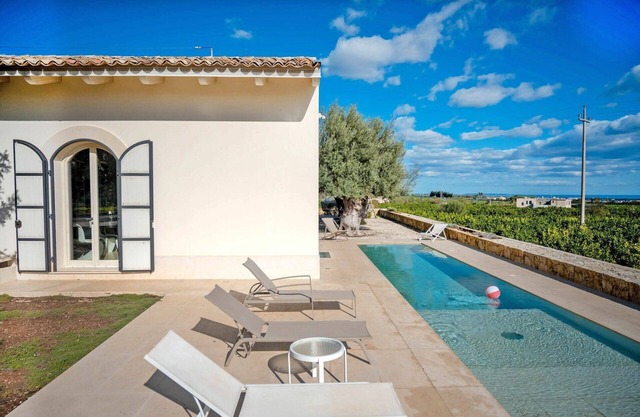 Tenuta Olearum - Avola ,Sicily