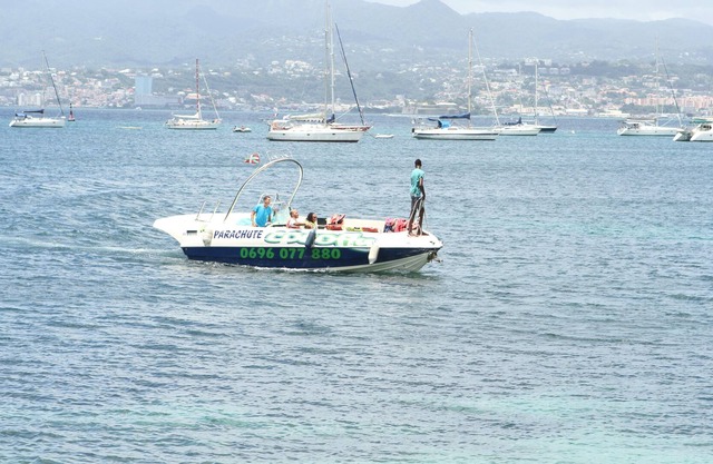 Terrace apartment 20 meters from the beach