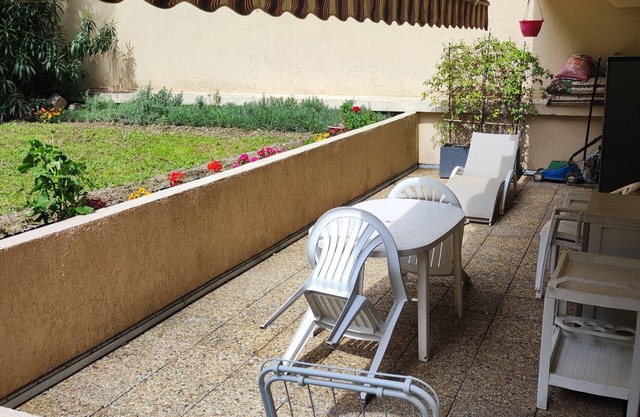 Terrace apartment+ possibility of garage(2 to 3 people)