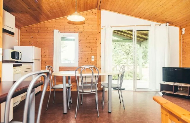 Terres de France - Hamlets of Honey - 2 room chalet 2 people