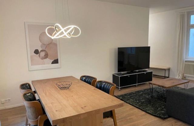 Terrific 2BR flat close to Paradeplatz (Canal3)
