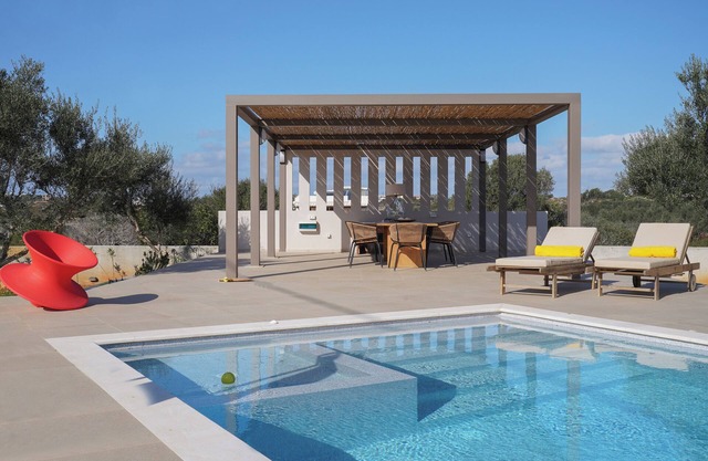 Tersanas Mare Blue - Home w. Pool & Large Outdoors