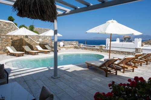 Thalia Luxe 4-Bedroom Pool Villa