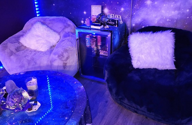 The 3R - Rest, Relaxation & Rejuvenation in over 15,000 sq ft can sleep up tp 45