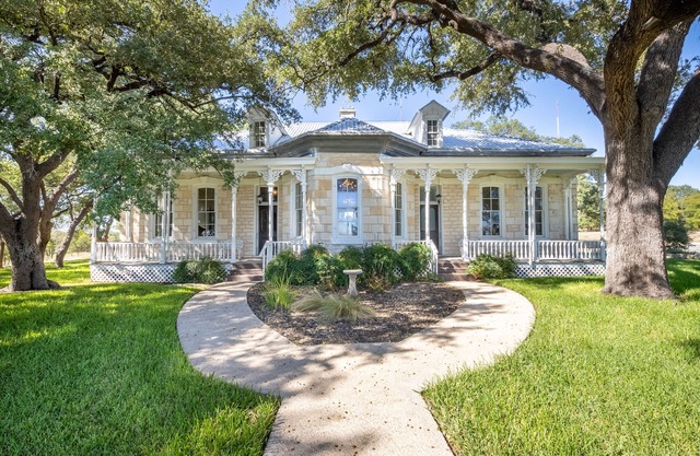 The Adelphia: Historic Ranch Estate with Guest Cottage on 18 Acres