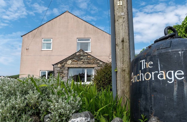 The Anchorage is a spacious 4-bedroom holiday cottage in Church Bay