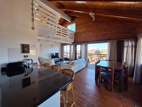 The beach cabin with pool