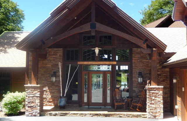 The BEST Summer Vacation is at the Loose Moose Lodge!