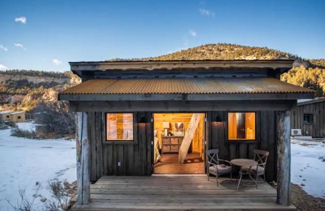 The Boundary Cabin 1