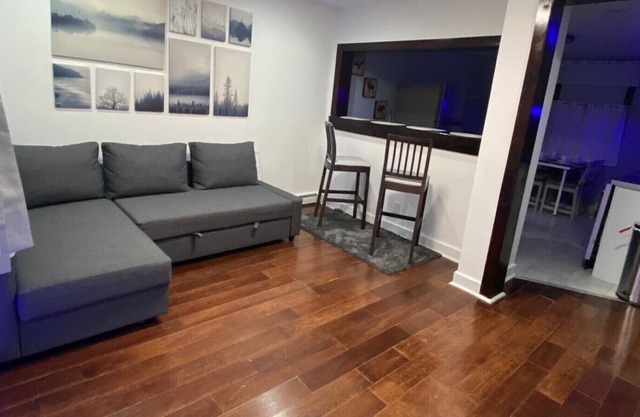 The Butterfly suite 20 minutes from Hunter Mountain Palenville NY