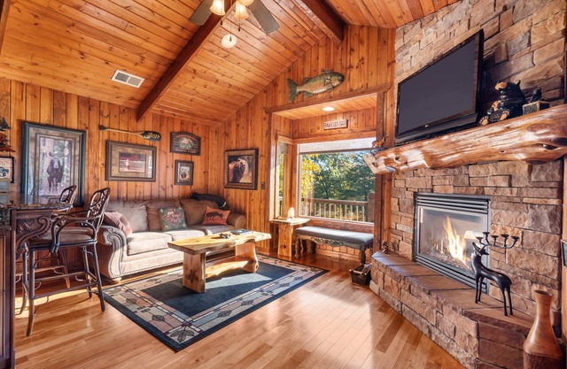 The Cabin at Rock Canyon + 2 Free Tickets