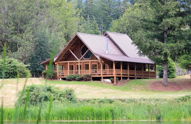 The Cabin on Legacy Lake, 2 Bedrooms & Large Loft