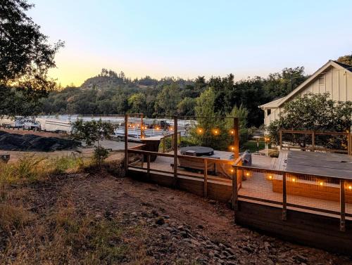 The Calistoga Cottage Wooded And Sunny 5 Mins To Downtown