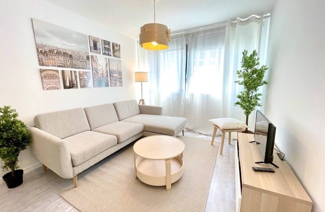 The Cliffs Golden Espasante 