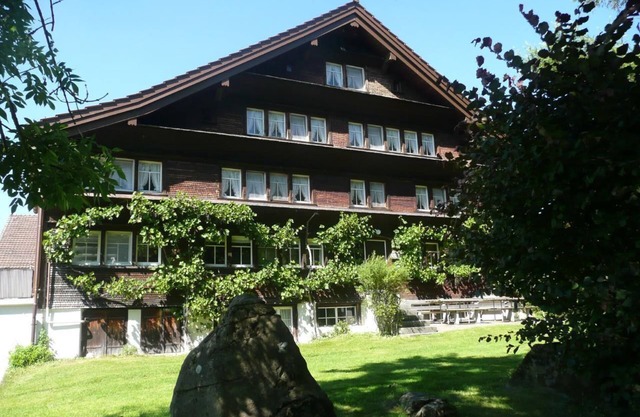 The cosy group house in the middle of the countryside