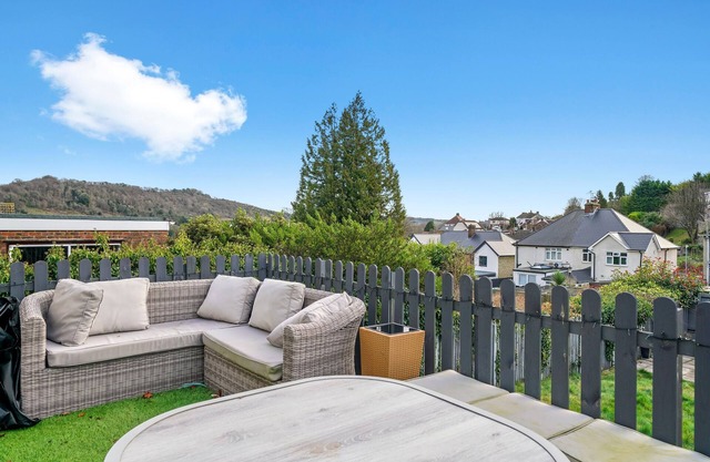 The Coxhill Retreat | Indoor Rainforest Spa Stay