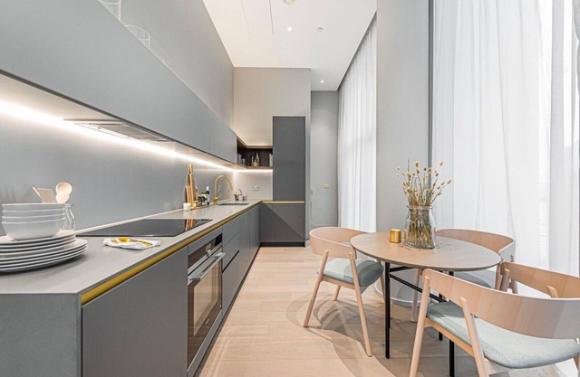 The Cut- Stylish Family Home by Riverside