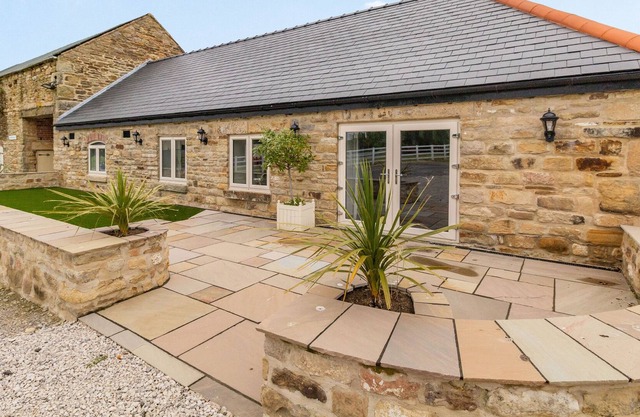 THE DAIRY, pet friendly, with a garden in Clay Cross