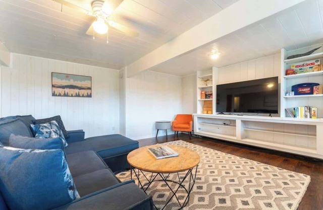 The Downeast Deckhouse!