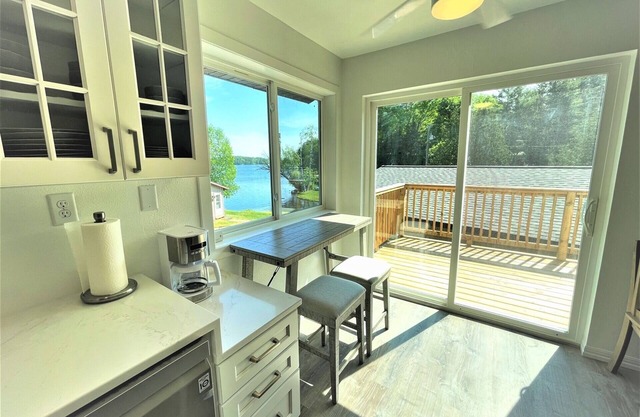 The Eagles Nest at Lakeside Lodging | 2 Bedroom