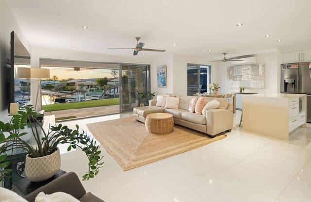 The Elouera Riverfront Haven near Surfers Paradise