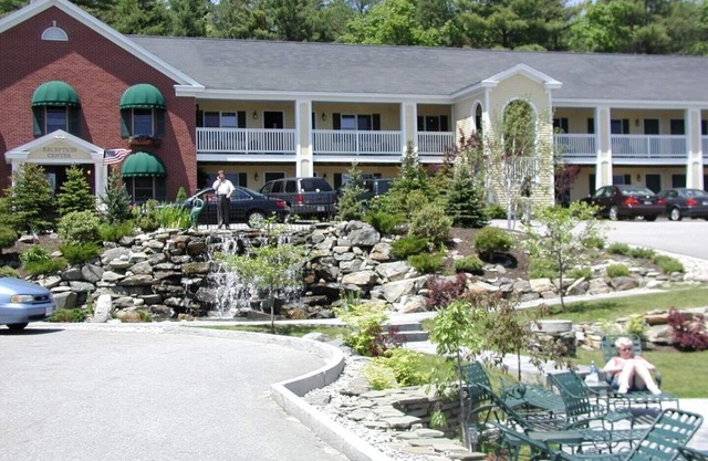 The Falls at Ogunquit Resort, Maine