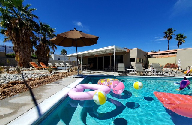 The Famous "Rat Pack" Mid Mod 1959 Pool Home