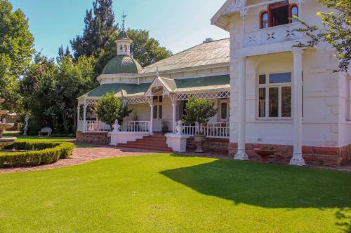 The Fountain Villa