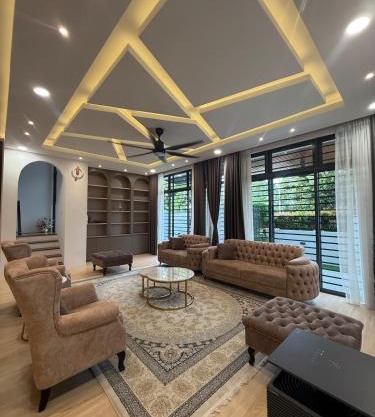 The Garden Twelve Homestay