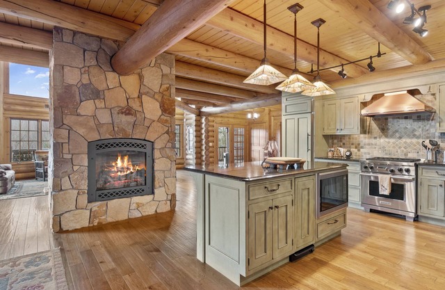 The Gateway to your Adirondack Experience