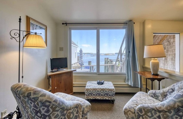 The Grace Bailey - Inn on the Harbor