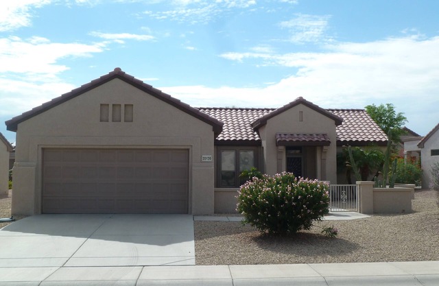 The Grand! Furnished, 1435 sf, 2 BEDROOM SPLIT FLOOR-PLAN, Private Patios!