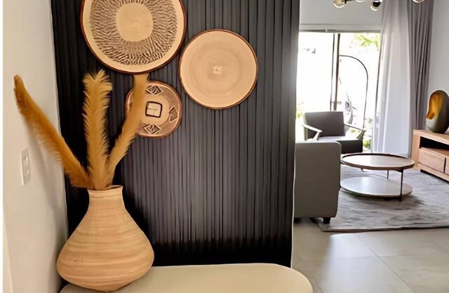 The Henlee Apartment Tocara