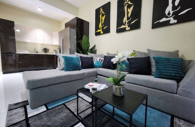 The Hidden Gem 1BR/1BA w/Pool