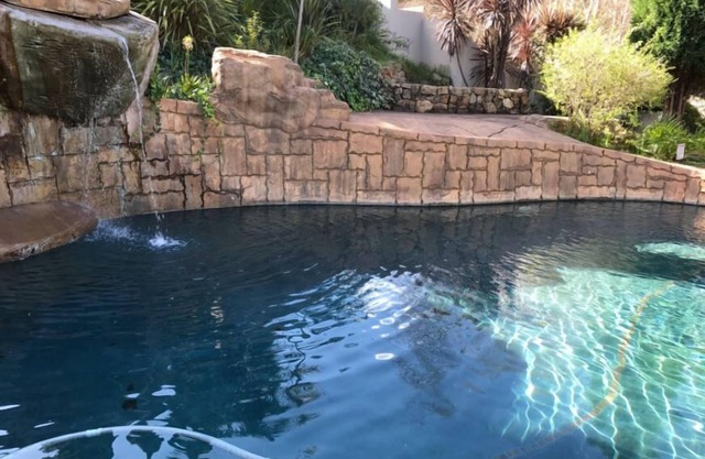 The Highlander Hotel