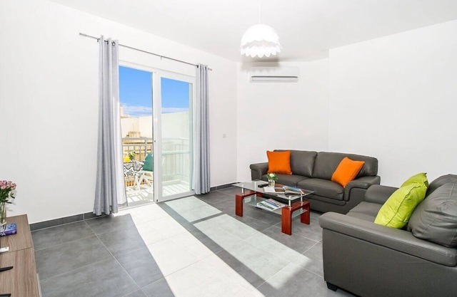 The Hillock North C7