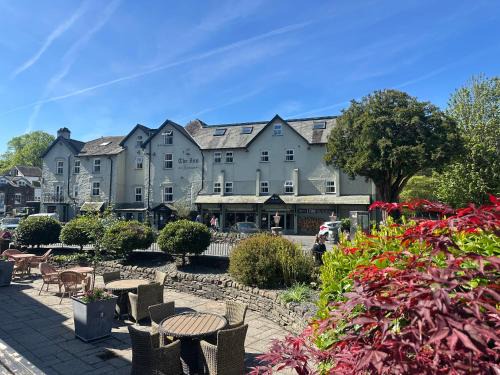 The Inn 