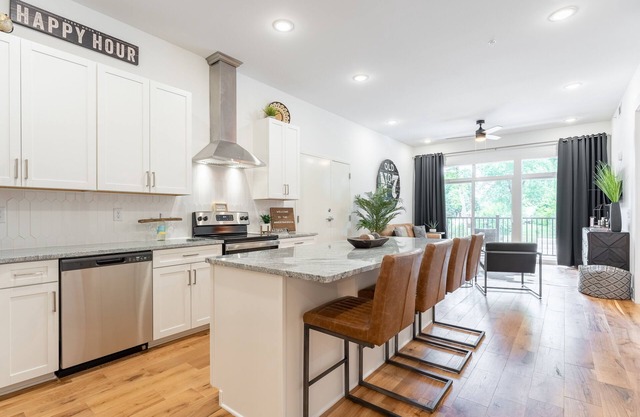 The Jack Daniel's Suite - East Nashville Condo