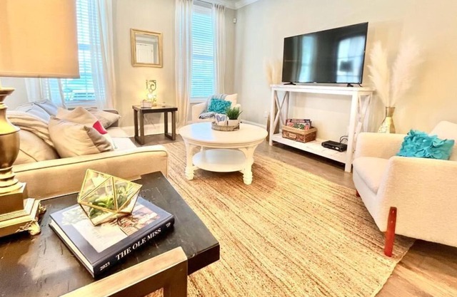 The Kiffin, Fall Season Sale!