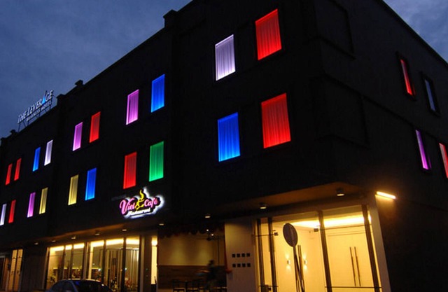 The Leverage Business Hotel Mergong
