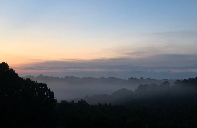 The Meadows Lodge is a Hotel style lodge with 8 rooms and 2 suites available.