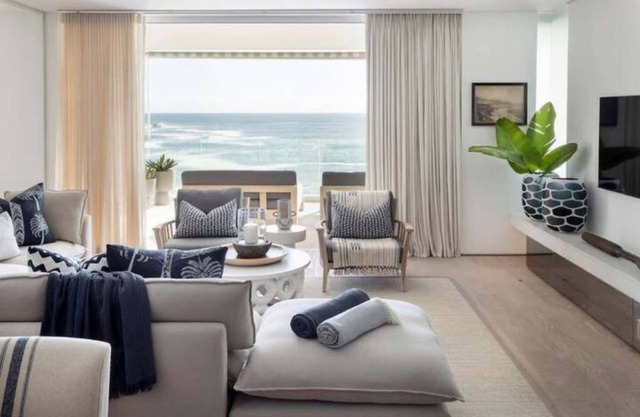 The Nautilus: Designer Beachfront Apartment with Access Directly on the Beach