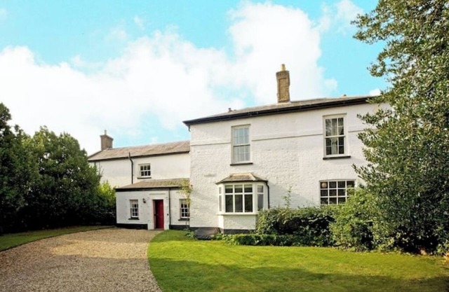 The Norfolk Farmhouse & Barn, (sleeps18) - close to coast with hot -tub.