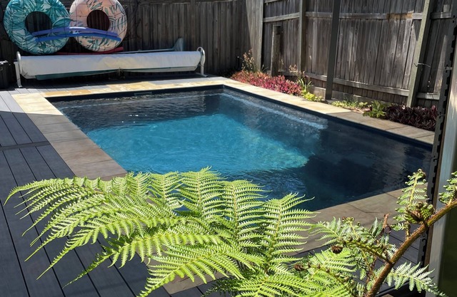 The Orchard Guesthouse relax where the mountains meet the beach